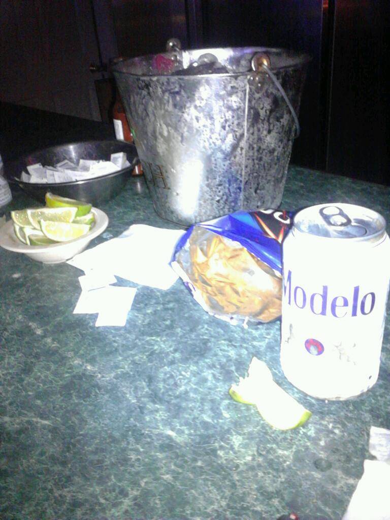 Villanueva Restaurant & Bar | restaurant | 5620 S Main St, Los Angeles, CA 90037, USA | 3238469788 OR +1 323-846-9788