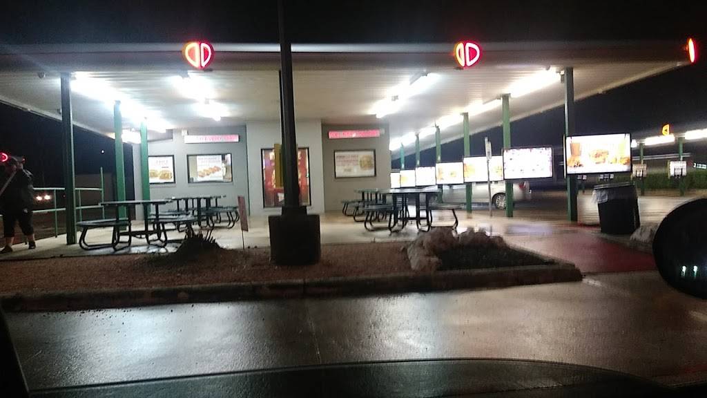 Sonic Drive-In | restaurant | 6523 San Pedro Ave, San Antonio, TX 78216, USA | 2103409549 OR +1 210-340-9549