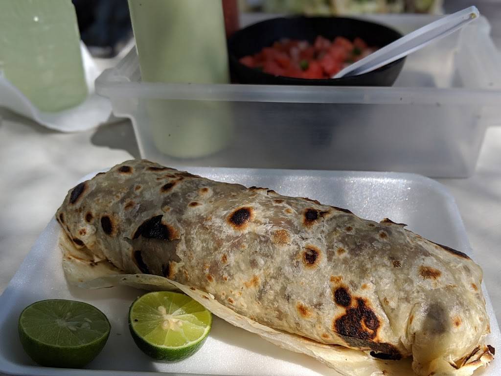 Taqueria Rositas Mexican Food Truck | restaurant | 2733-2801 E Valencia Rd, Tucson, AZ 85706, USA | 5209095800 OR +1 520-909-5800