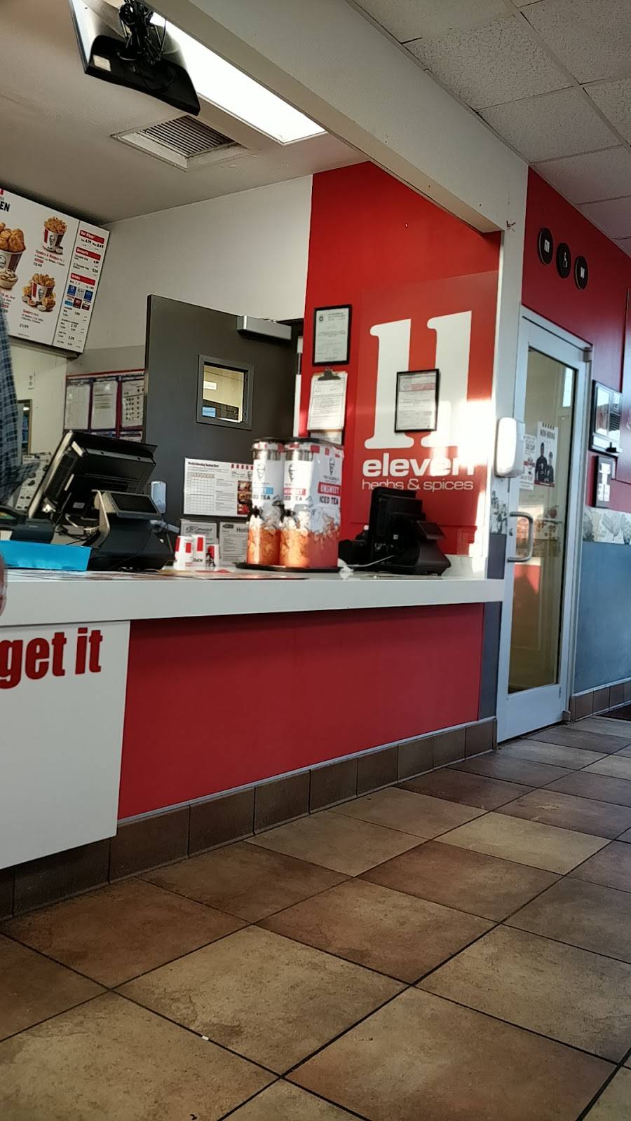 KFC | restaurant | 14490 Memorial Dr, Houston, TX 77079, USA | 2814970061 OR +1 281-497-0061