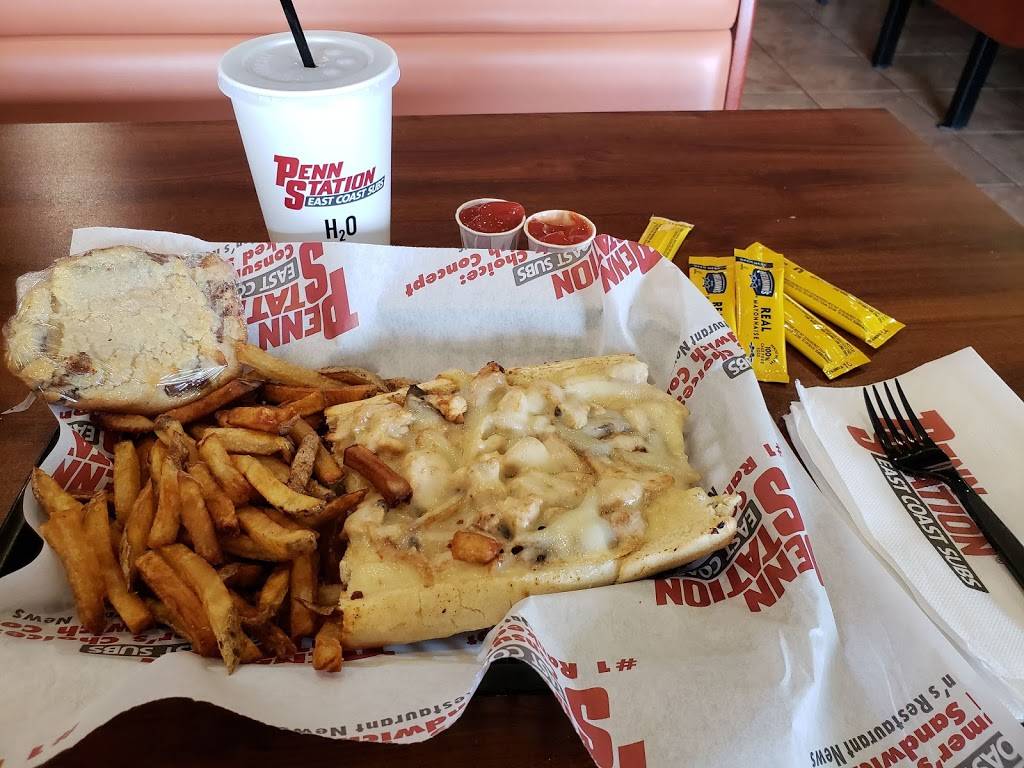 Penn Station East Coast Subs | meal takeaway | 17676 W 13 Mile Rd, Beverly Hills, MI 48025, USA | 2484333200 OR +1 248-433-3200