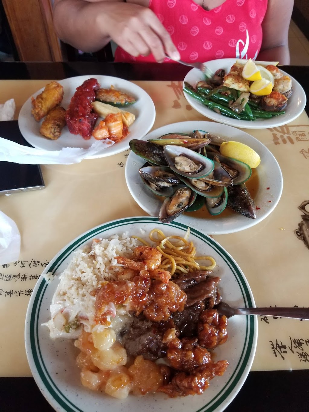 Ocean Buffet | restaurant | 309 Miracle Strip Pkwy SW, Fort Walton Beach, FL 32548, USA | 8508333026 OR +1 850-833-3026