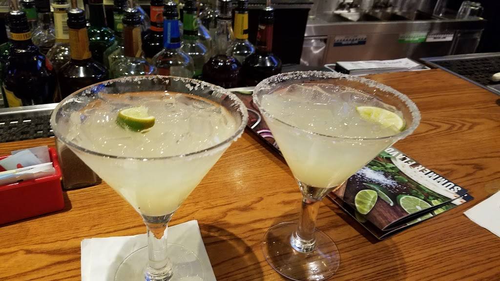 Chilis Grill & Bar | meal takeaway | 13210 City Station Dr, Jacksonville, FL 32218, USA | 9047149768 OR +1 904-714-9768