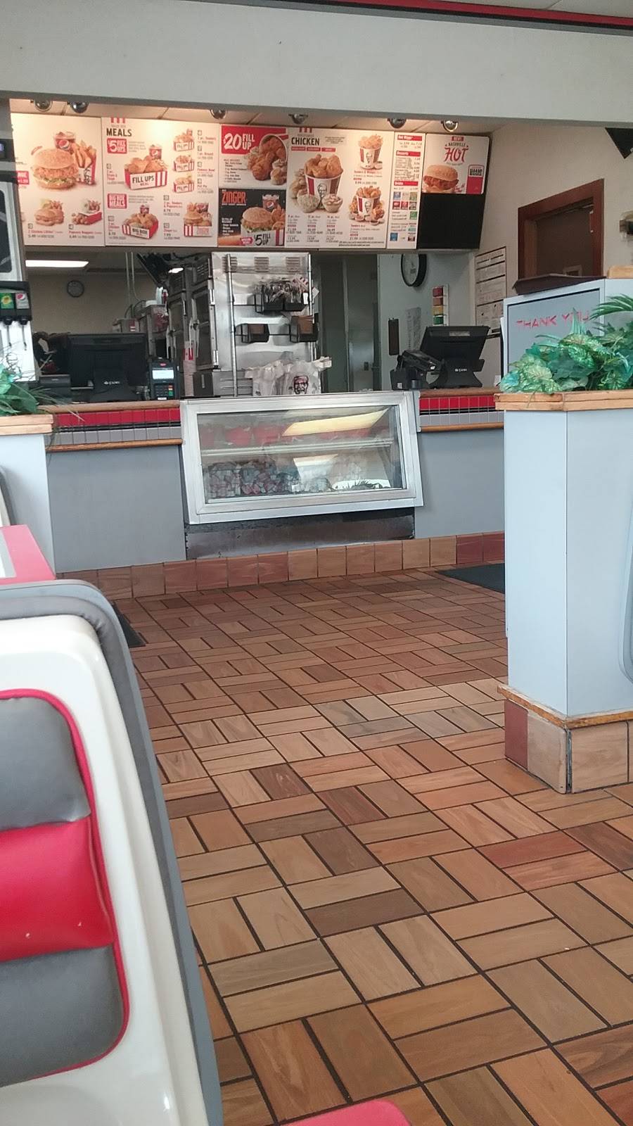 KFC | restaurant | 2305 James L Redman Pkwy, Plant City, FL 33563, USA | 8137520437 OR +1 813-752-0437