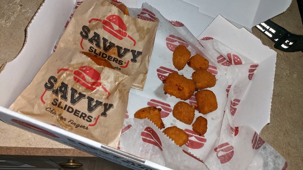 Savvy Sliders | meal takeaway | 1329 24th St, Port Huron, MI 48060, USA | 8109898888 OR +1 810-989-8888