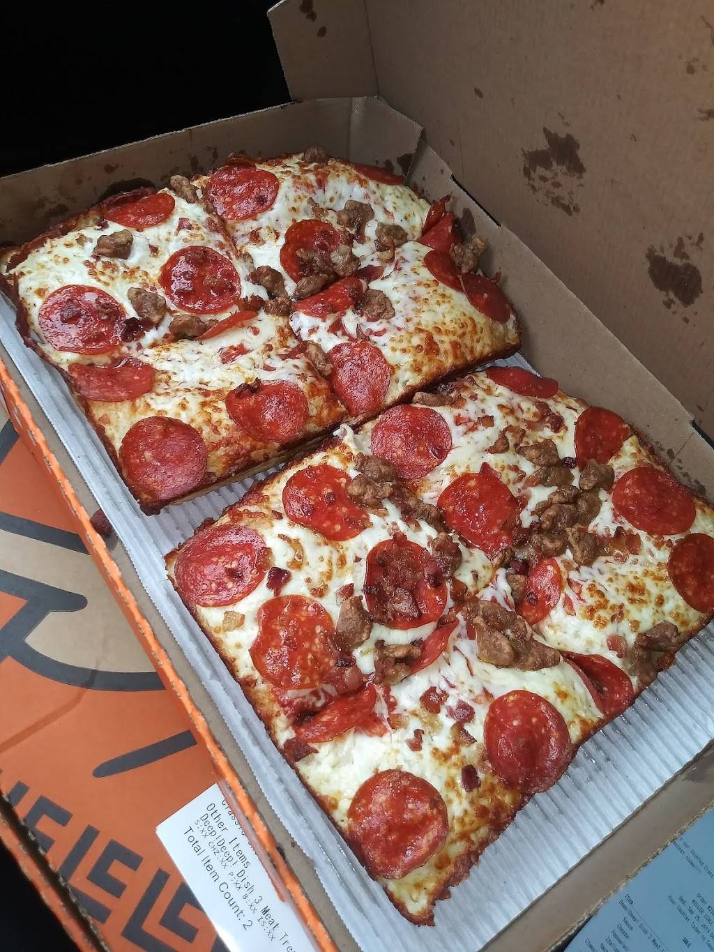 Little Caesars Pizza | meal takeaway | 3287 Austin Peay Hwy, Memphis, TN 38128, USA | 9013778778 OR +1 901-377-8778