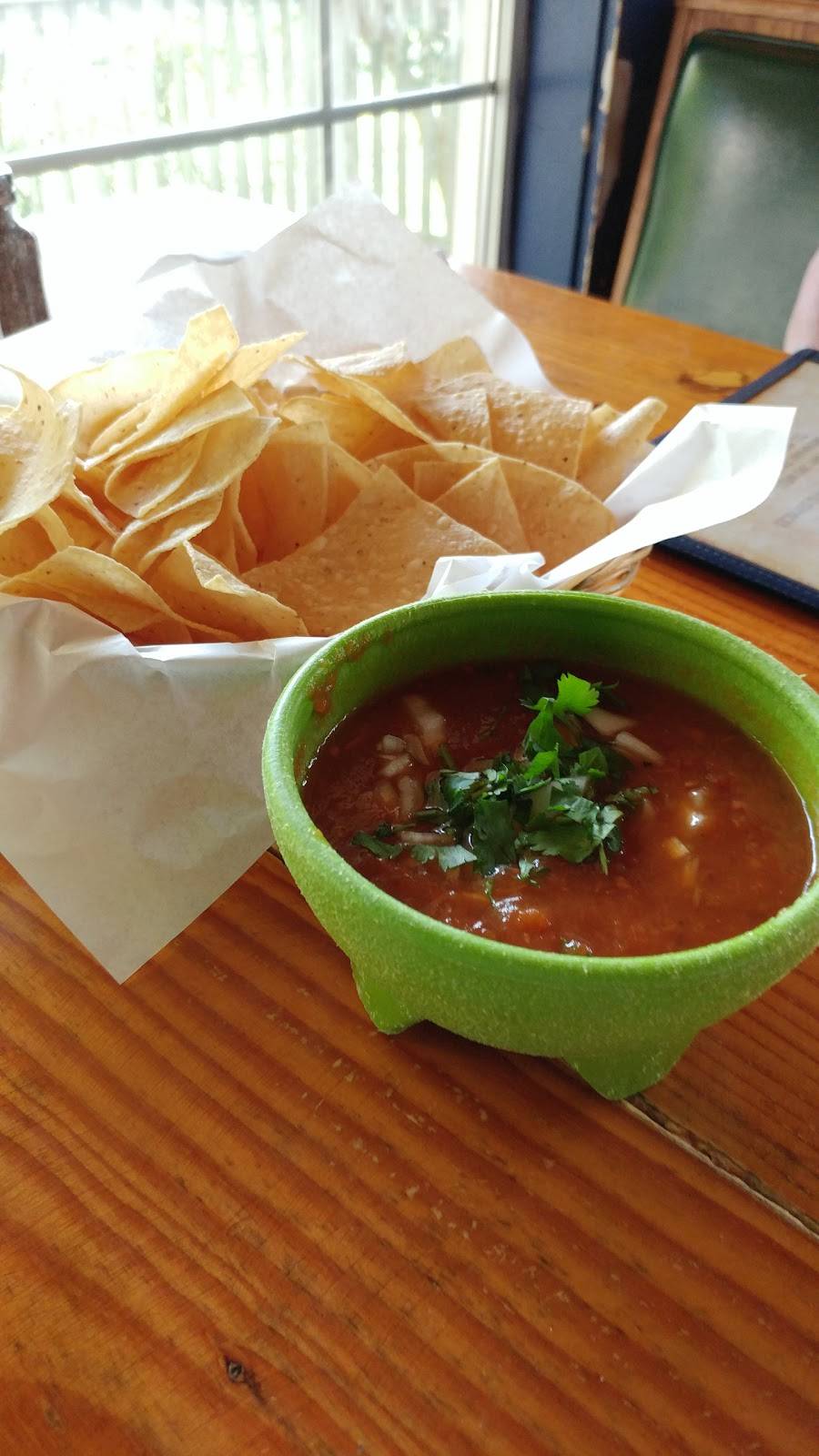 El Charro T Mexican Restaurant | restaurant | 3015 US-290, Brenham, TX 77833, USA | 9793379515 OR +1 979-337-9515