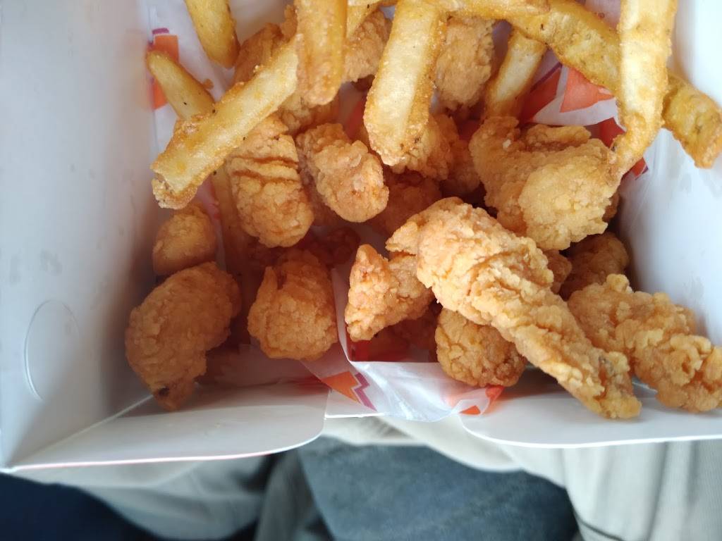 Popeyes Louisiana Kitchen | restaurant | 18100 Torrence Ave, Lansing, IL 60438, USA | 7084748420 OR +1 708-474-8420