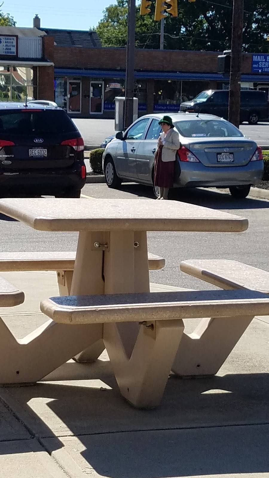 Subway | restaurant | 1576 W 5th Ave, Columbus, OH 43212, USA | 6144867827 OR +1 614-486-7827