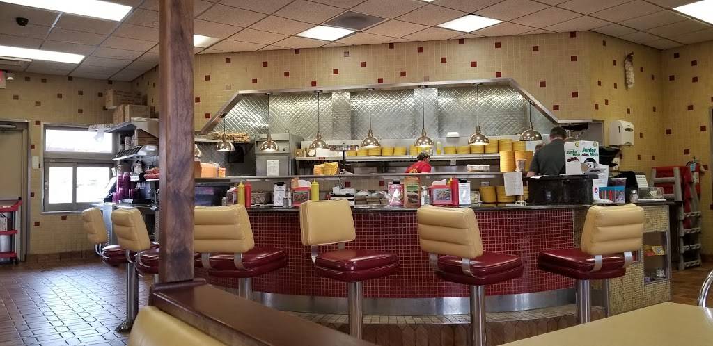 Teds Coney Island | restaurant | 67176 Gratiot Ave, Richmond, MI 48062, USA | 5867276200 OR +1 586-727-6200