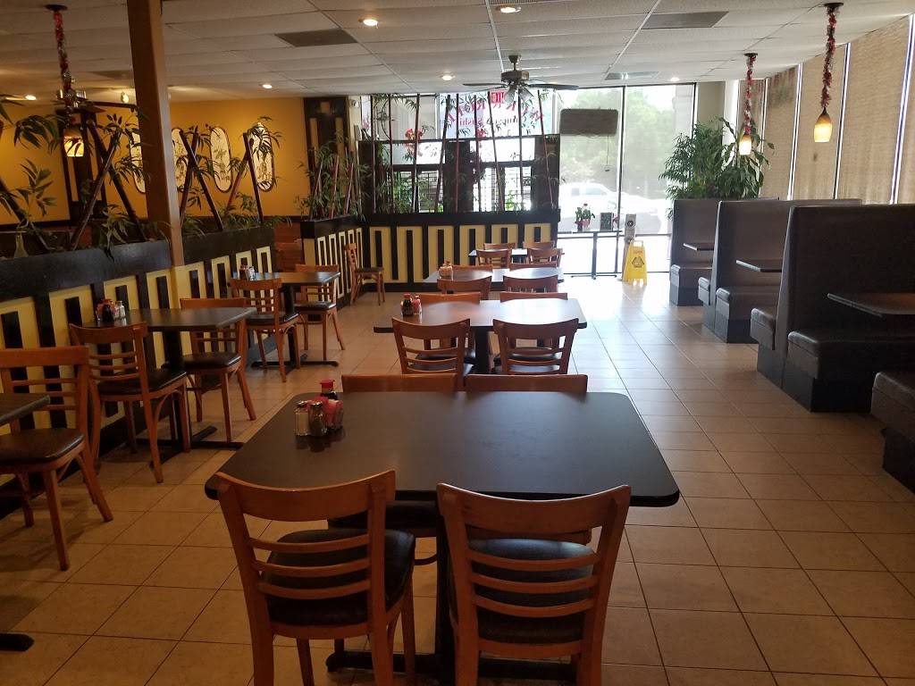 Wok & Roll | restaurant | 3702 Cypress Creek Pkwy, Houston, TX 77068, USA | 2815801000 OR +1 281-580-1000