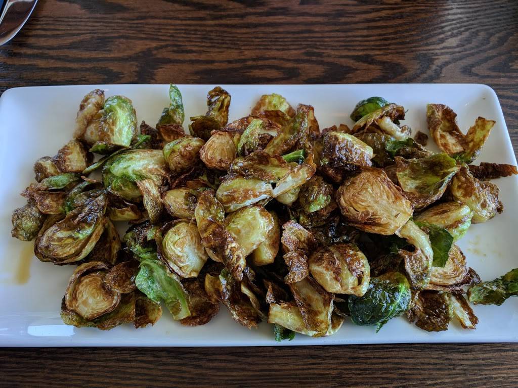 Fenton River Grill | restaurant | 135 Storrs Rd, Mansfield Center, CT 06250, USA | 8607867870 OR +1 860-786-7870