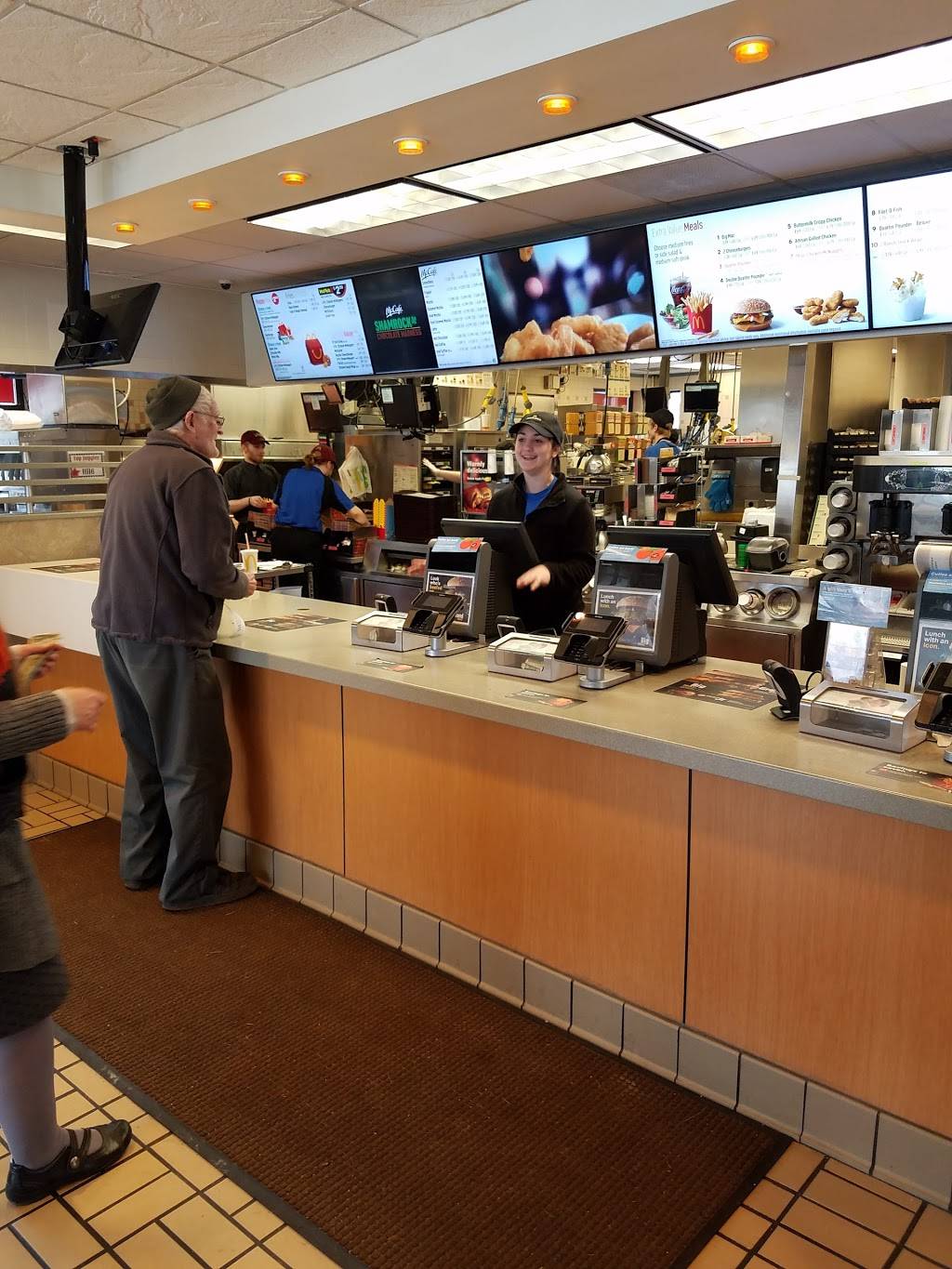 McDonalds | cafe | 4190 Lynn Rd, Ravenna, OH 44266, USA | 3303250909 OR +1 330-325-0909