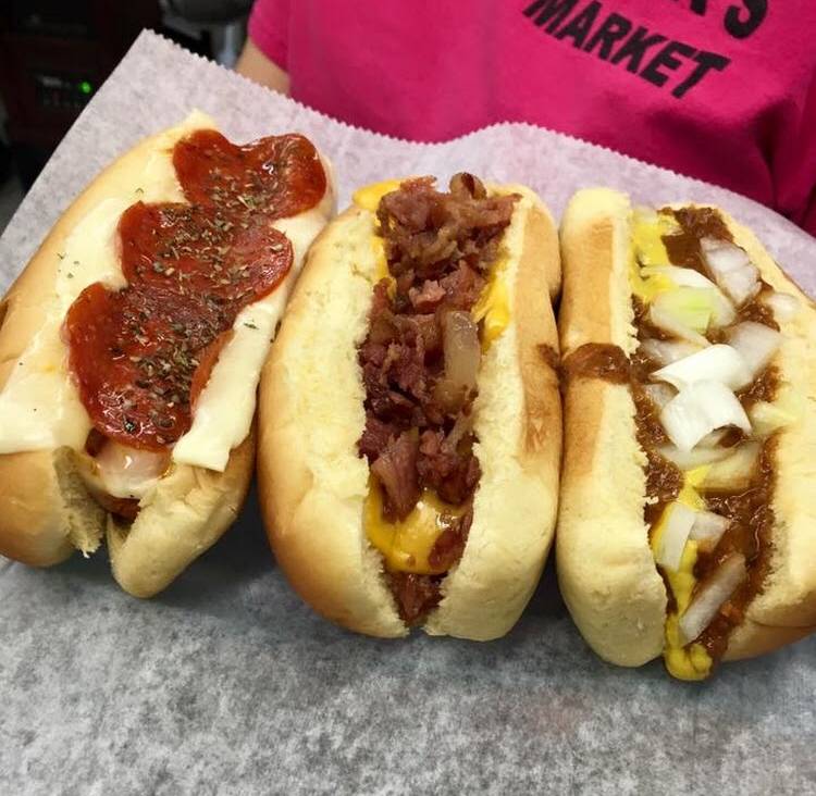 Nicks Hotdogs | restaurant | 515 S Cumberland St, Morristown, TN 37813, USA | 4235811380 OR +1 423-581-1380