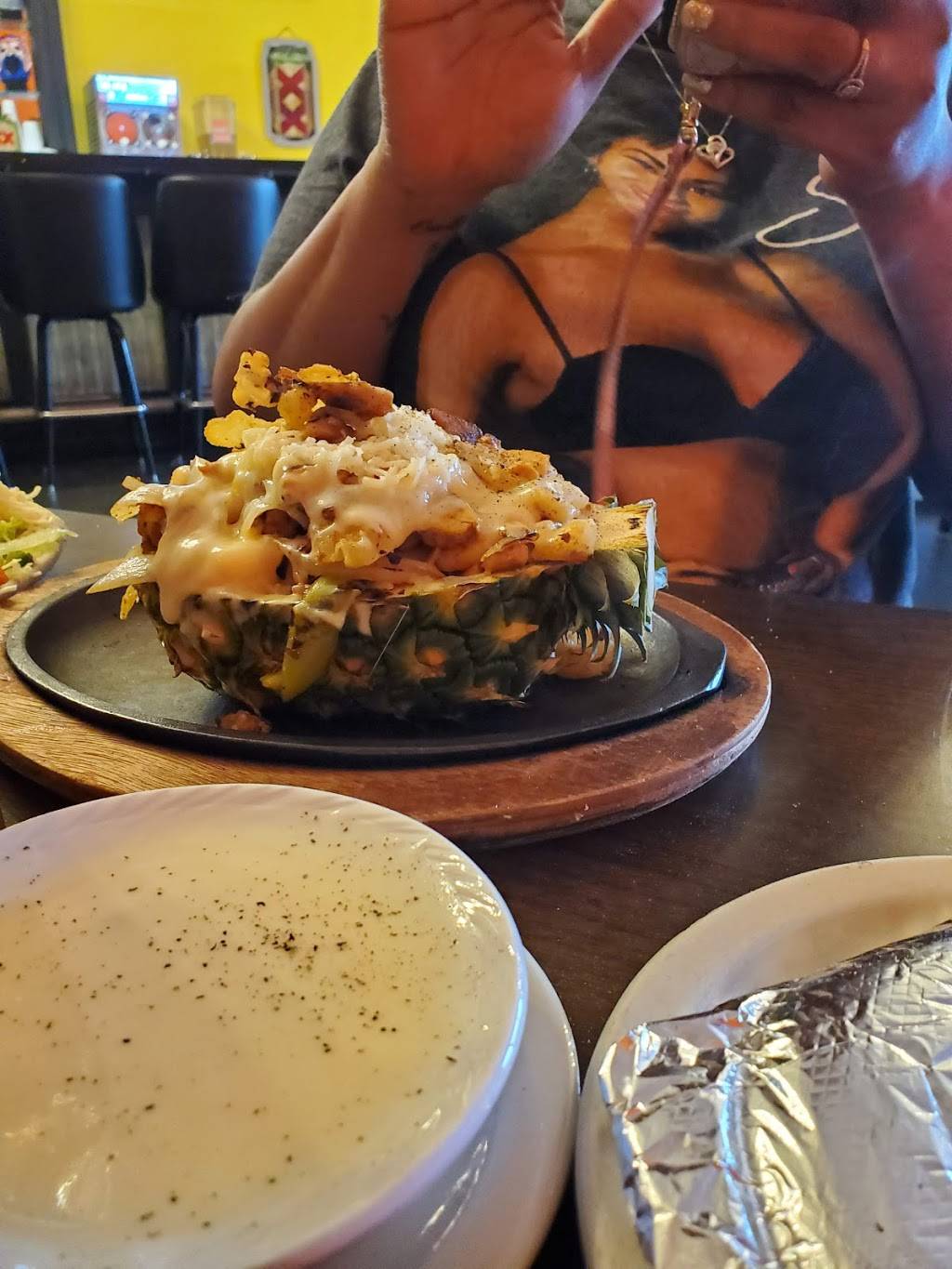 Cabos Plaquemine | restaurant | 23466 Eden St, Plaquemine, LA 70764, USA | 2253854033 OR +1 225-385-4033