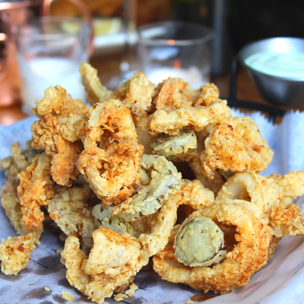 The Gaslight | restaurant | 120 Market St, Philadelphia, PA 19106, USA | 2159257691 OR +1 215-925-7691