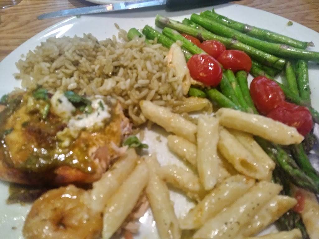 Chilis Grill & Bar | meal takeaway | 23535 US-27, Lake Wales, FL 33859, USA | 8636769500 OR +1 863-676-9500