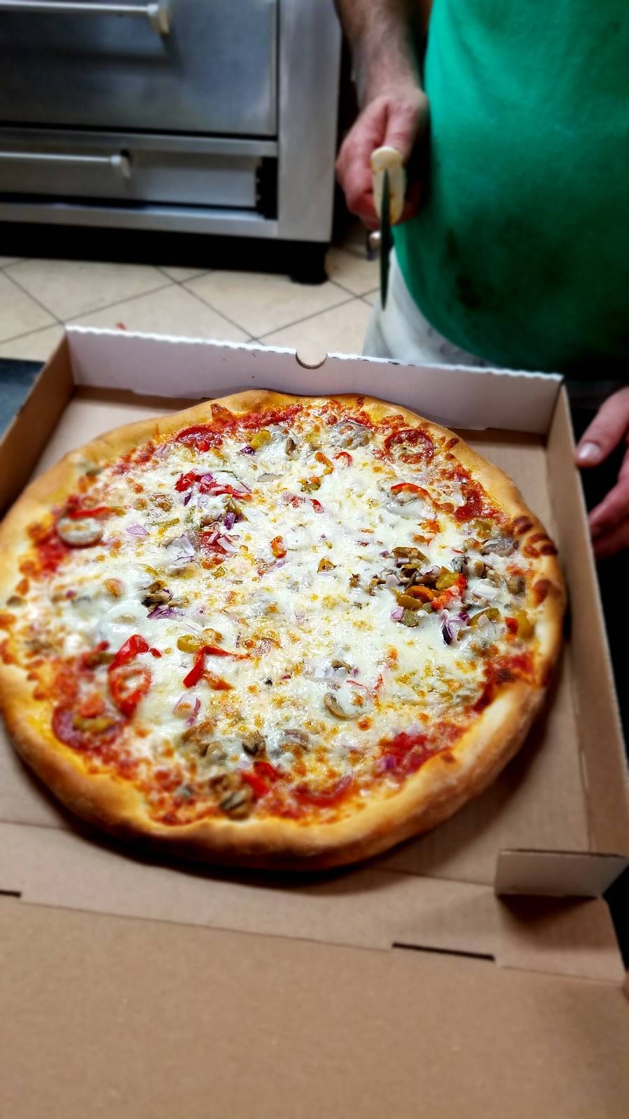 Brooklyn Pizza | restaurant | 1007 Grand Ave, Bacliff, TX 77518, USA | 2813393300 OR +1 281-339-3300