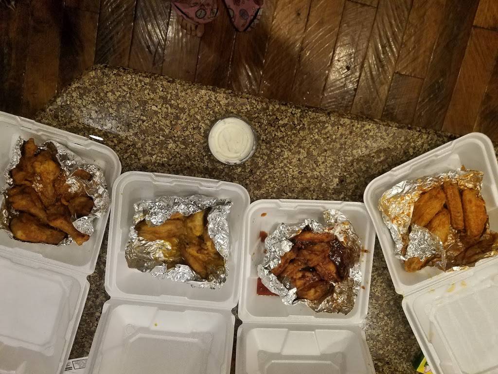 Wing Nutz The District | meal takeaway | 11580 District Main Dr #100, South Jordan, UT 84095, USA | 8014954623 OR +1 801-495-4623