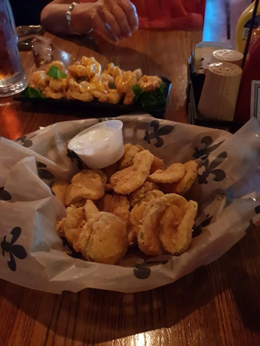 Tailgaters Restaurant | restaurant | 1777 Popps Ferry Rd, Biloxi, MS 39532, USA | 2283883212 OR +1 228-388-3212