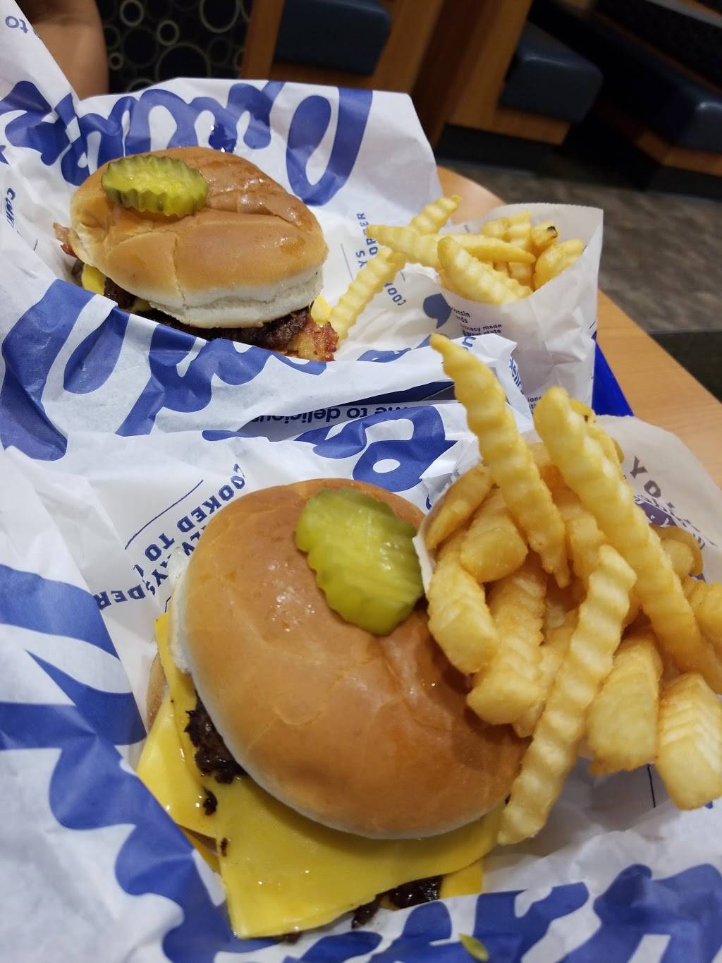 Culvers | restaurant | 13300 S Cicero Ave, Crestwood, IL 60418, USA | 7083858588 OR +1 708-385-8588