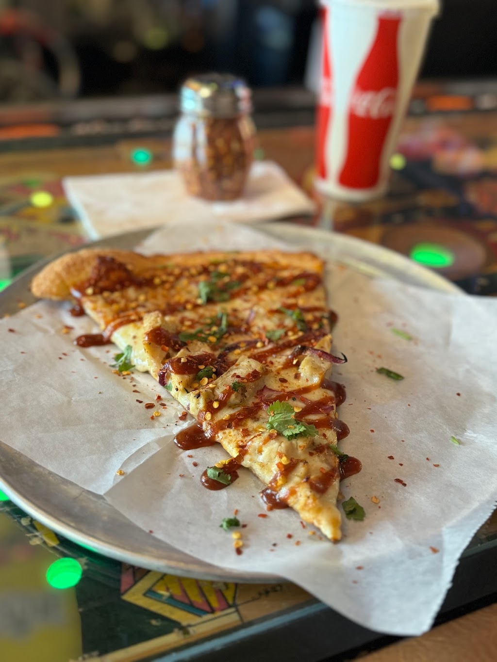 Night Owl Pizza & Drinks | night club | 1645 Hayden Rd, Scottsdale, AZ 85257, USA | 4806871827 OR +1 480-687-1827