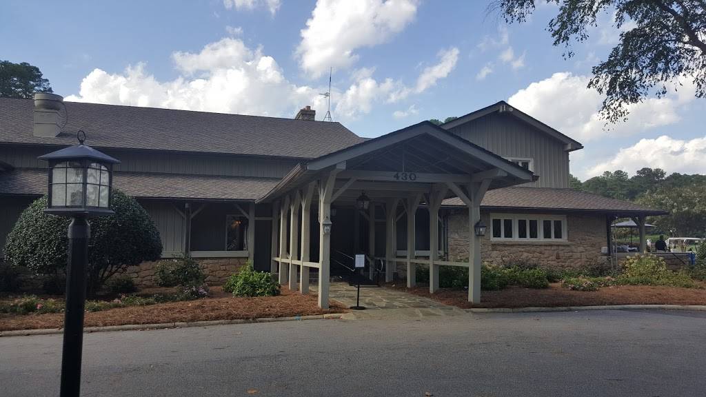 MacGregor Downs Country Club | restaurant | 430 St Andrews Ln, Cary, NC 27511, USA | 9194670146 OR +1 919-467-0146