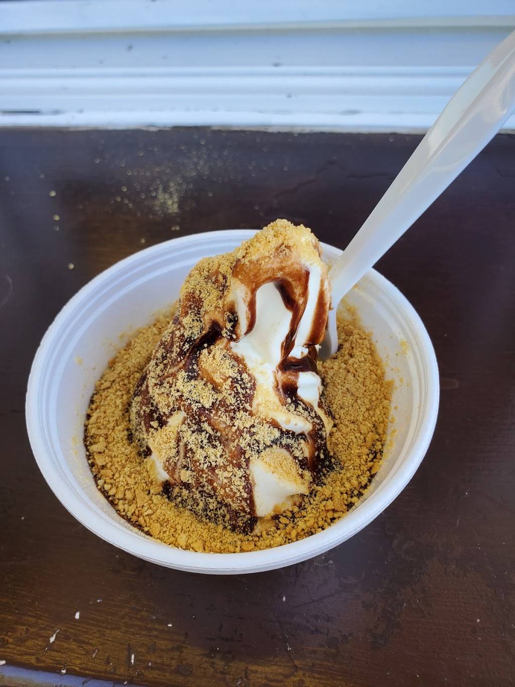 Scoop | restaurant | 920 Newberry Ave, Newberry, MI 49868, USA | 9062934983 OR +1 906-293-4983