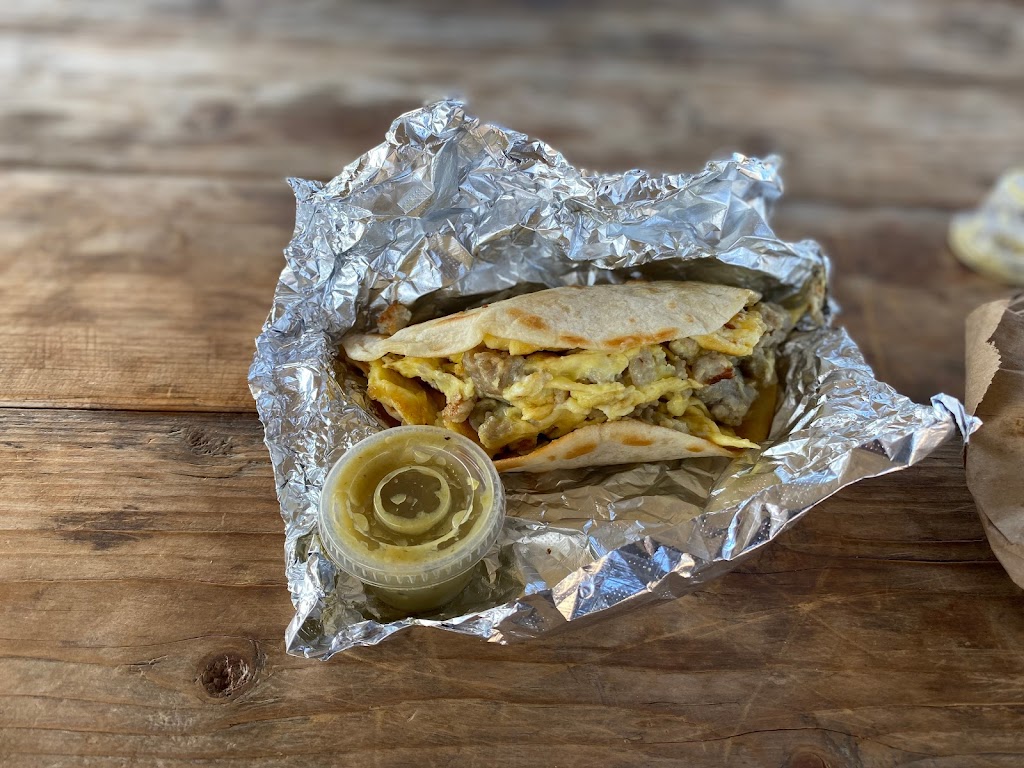 Tacos & tacos | restaurant | 10701 Old Manchaca Rd, Austin, TX 78748, USA | 7372626212 OR +1 737-262-6212