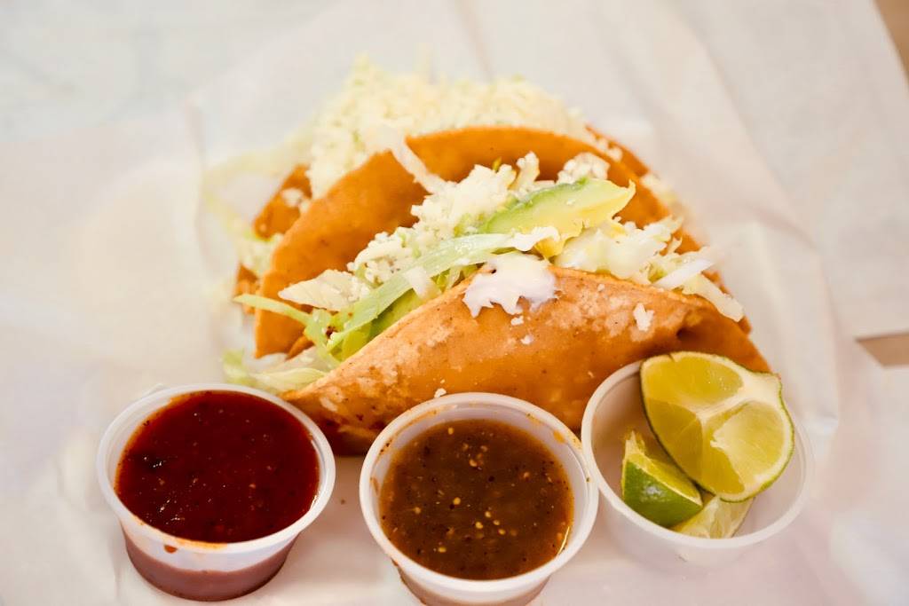 Adelitas Mexican and Seafood | restaurant | 374 E H St #1703, Chula Vista, CA 91910, USA | 6194254565 OR +1 619-425-4565