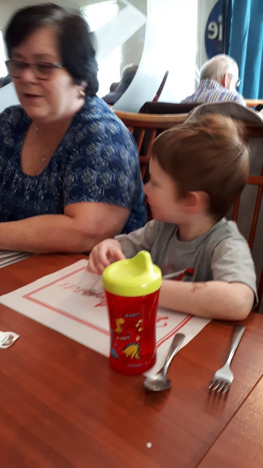 Restaurant La Bavière | restaurant | 5310 Bd Laurier O, Saint-Hyacinthe, QC J2S 3V7, Canada | 4507735310 OR +1 450-773-5310