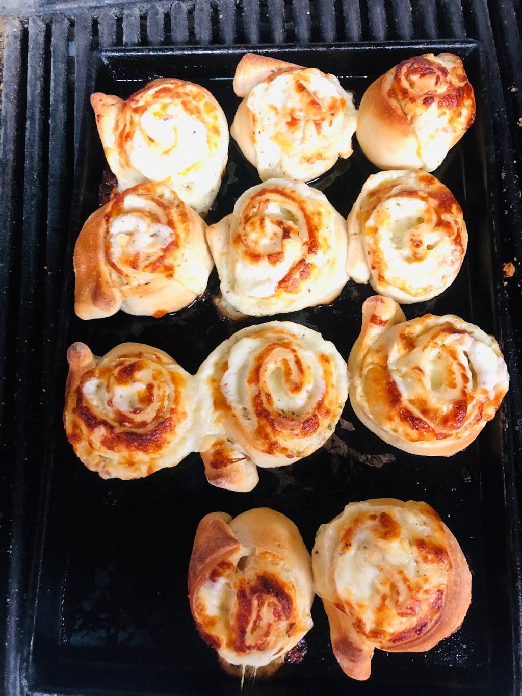 WHOLESOME GARDEN PIZZA | restaurant | 3529 Broadway, New York, NY 10031, USA | 6469048620 OR +1 646-904-8620