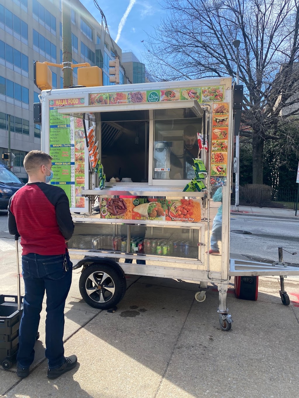 H&T Halal food & Gyros Cart. | restaurant | Near, Baltimore, MD 21205, USA | 4106701426 OR +1 410-670-1426