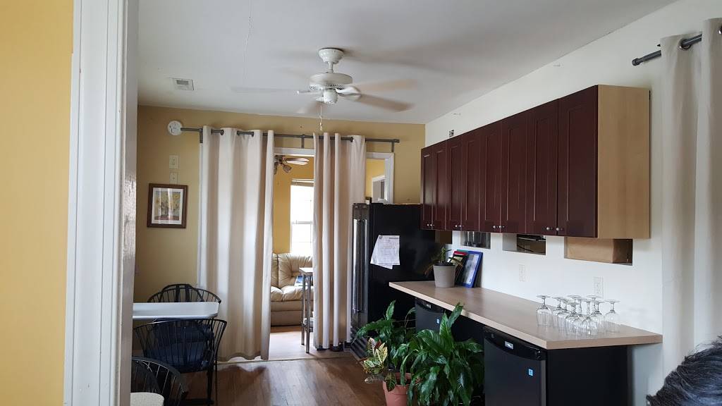 Au Rendez-Vous Bistro | restaurant | 4102 Clairmont Rd, Chamblee, GA 30341, USA | 4043031968 OR +1 404-303-1968