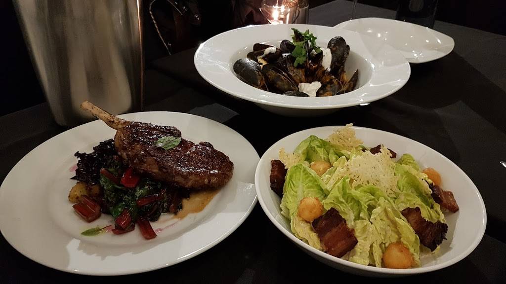 Urban Dish Grill & Wine Bar | restaurant | 367 Yonge St, Barrie, ON L4N 4C9, Canada | 7057978909 OR +1 705-797-8909