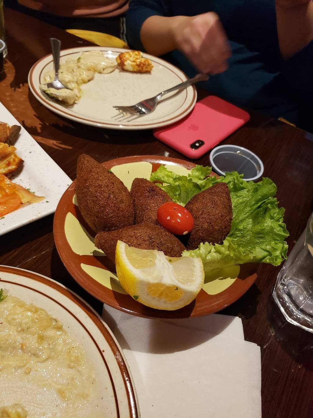 Al Bawadi Grill | restaurant | 8501 W Dempster St, Niles, IL 60714, USA | 8479571999 OR +1 847-957-1999