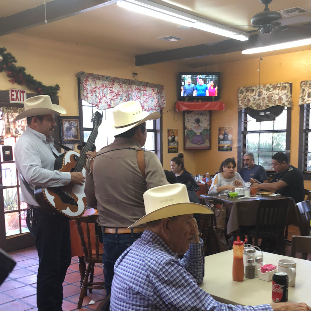 Doras | restaurant | 3831 Boca Chica Blvd, Brownsville, TX 78521, USA | 9565500524 OR +1 956-550-0524