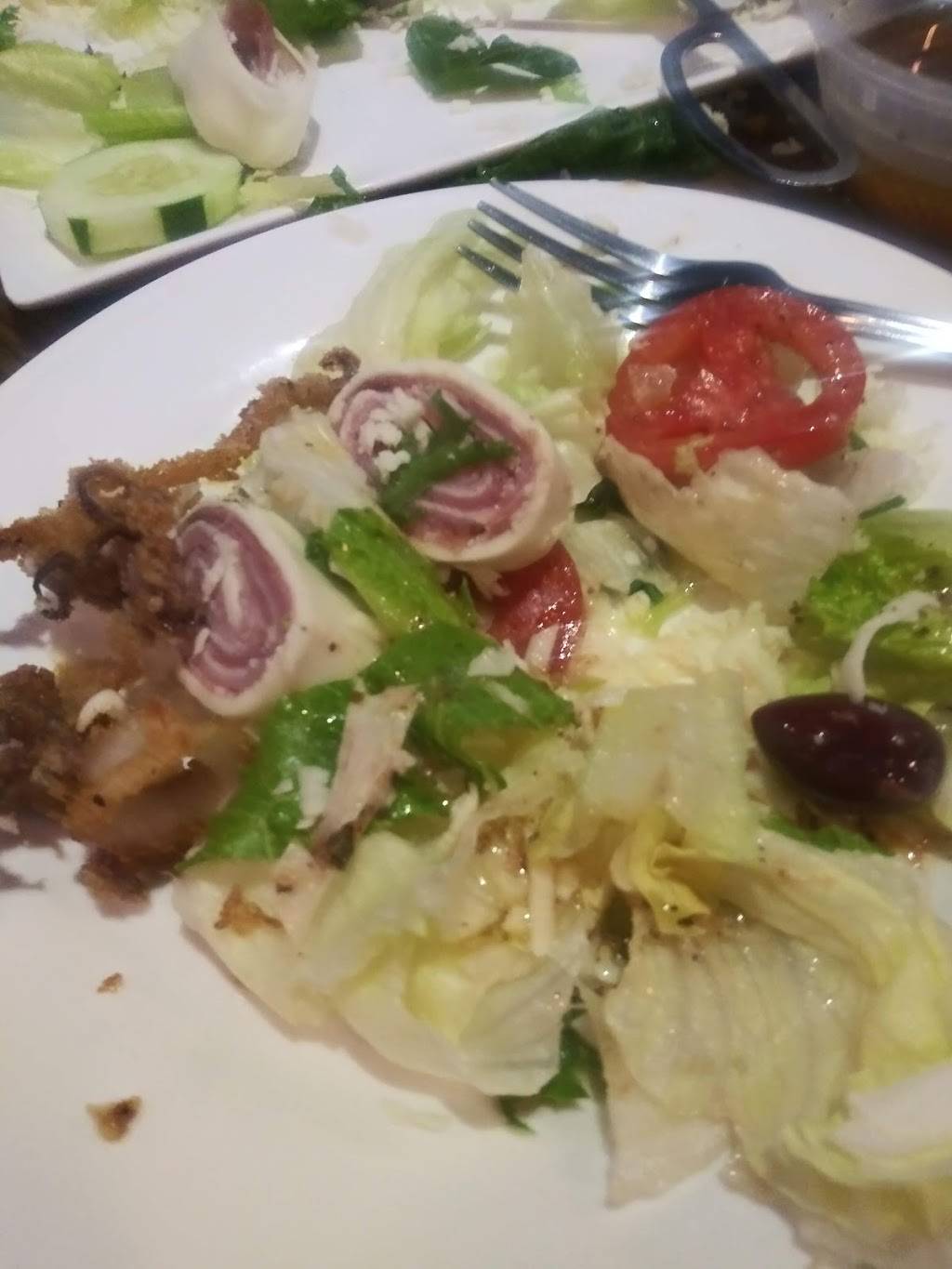 CDB Pizza and Italian Restaurant | restaurant | 5104 E Fowler Ave, Temple Terrace, FL 33617, USA | 8139851336 OR +1 813-985-1336