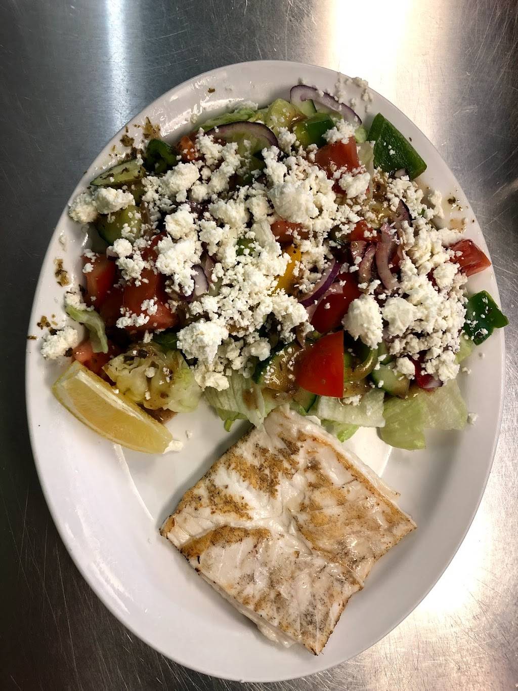 Captain Georges Fish & Chips | restaurant | 14 Wellington St E, Aurora, ON L4G 1H4, Canada | 9058417668 OR +1 905-841-7668