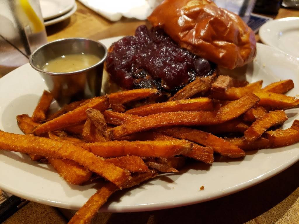 Celts Craft House | restaurant | 7083 153rd St W, Apple Valley, MN 55124, USA | 9526831533 OR +1 952-683-1533