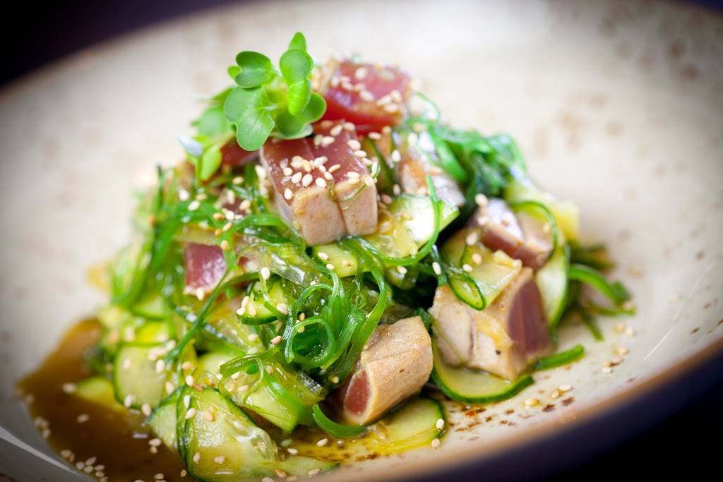 Mikuni | restaurant | 1565 Eureka Rd #1A, Roseville, CA 95661, USA | 9167972112 OR +1 916-797-2112