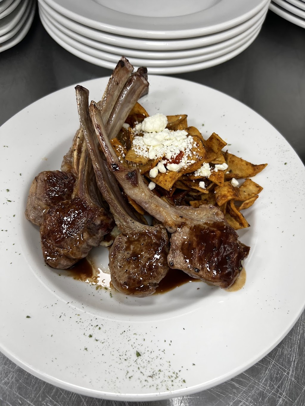 LOZA Kitchen & Bar | restaurant | 3058 El Camino Ave, Ceres, CA 95307, USA | 2093457200 OR +1 209-345-7200