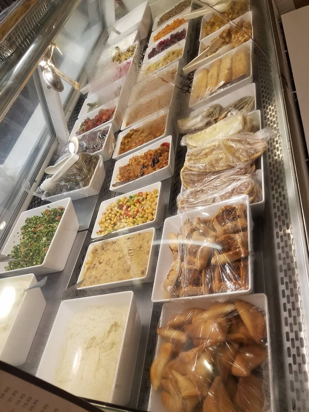 Tarbouch Mediterranean Grill | cafe | 3110 Lee Hwy, Arlington, VA 22201, USA | 7035289200 OR +1 703-528-9200