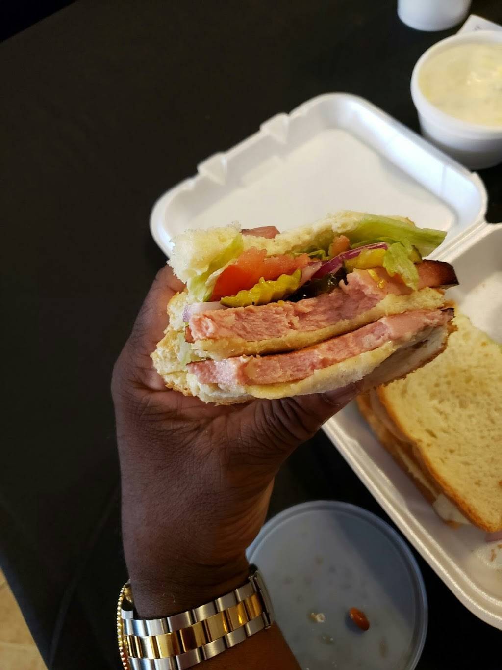 TJs Restaurant | restaurant | 3653 Victory Dr, Columbus, GA 31903, USA | 7062211408 OR +1 706-221-1408