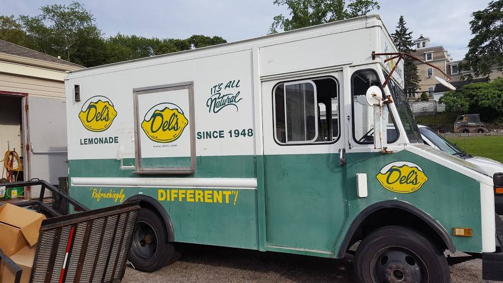 Dels Lemonade | restaurant | 55 Beach St, Westerly, RI 02891, USA | 4013150184 OR +1 401-315-0184