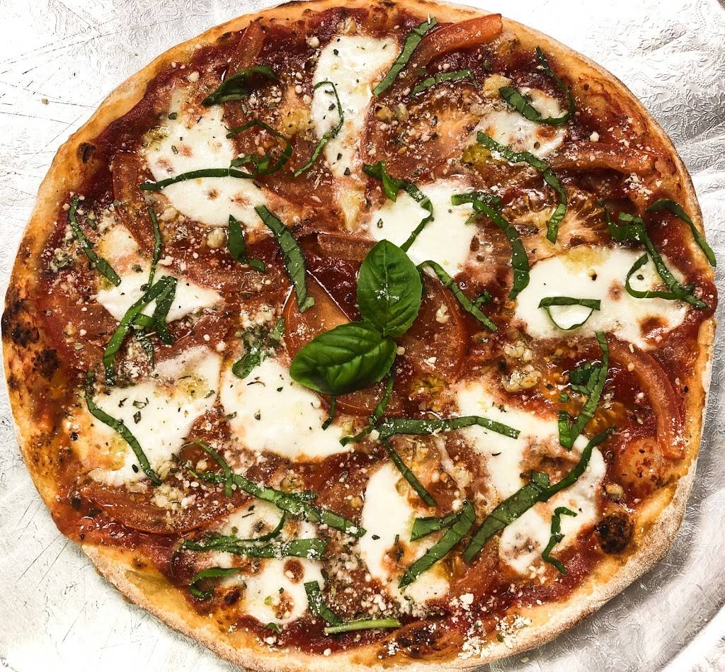 Pizza Co | restaurant | 868 N Banana River Dr, Merritt Island, FL 32952, USA | 3214556515 OR +1 321-455-6515