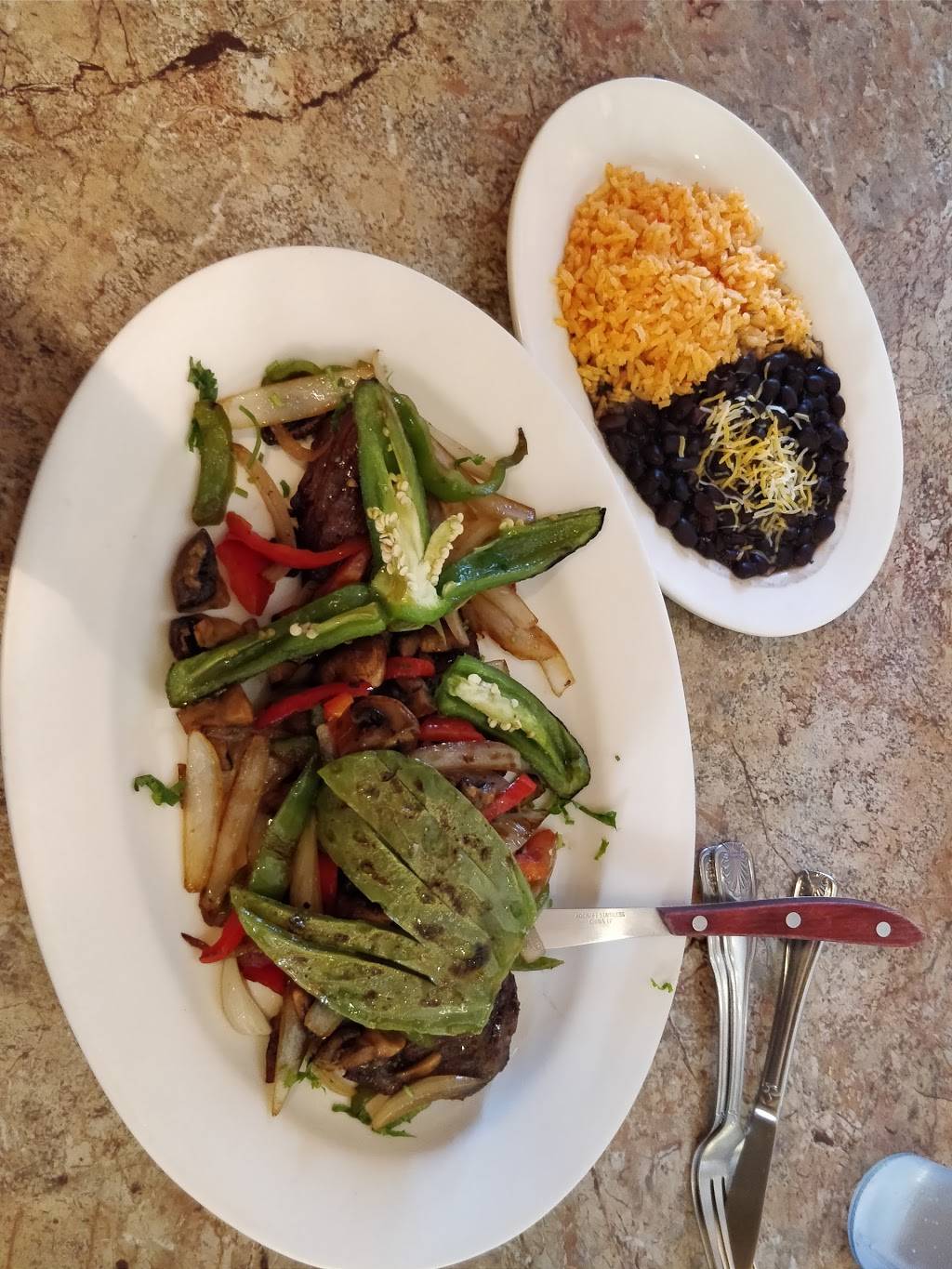 Mariachi Grill | restaurant | 262 Ridge Rd, Lyndhurst, NJ 07071, USA | 2015287493 OR +1 201-528-7493