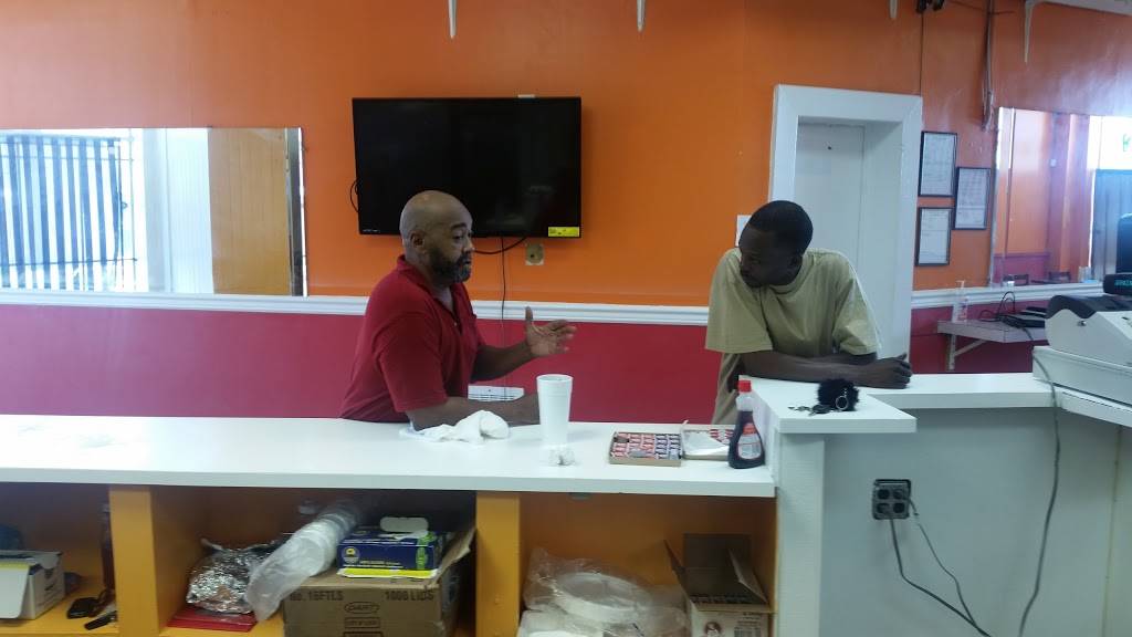 Sumthin Good | restaurant | 2017 Avenue F, Birmingham, AL 35218, USA | 2059008559 OR +1 205-900-8559