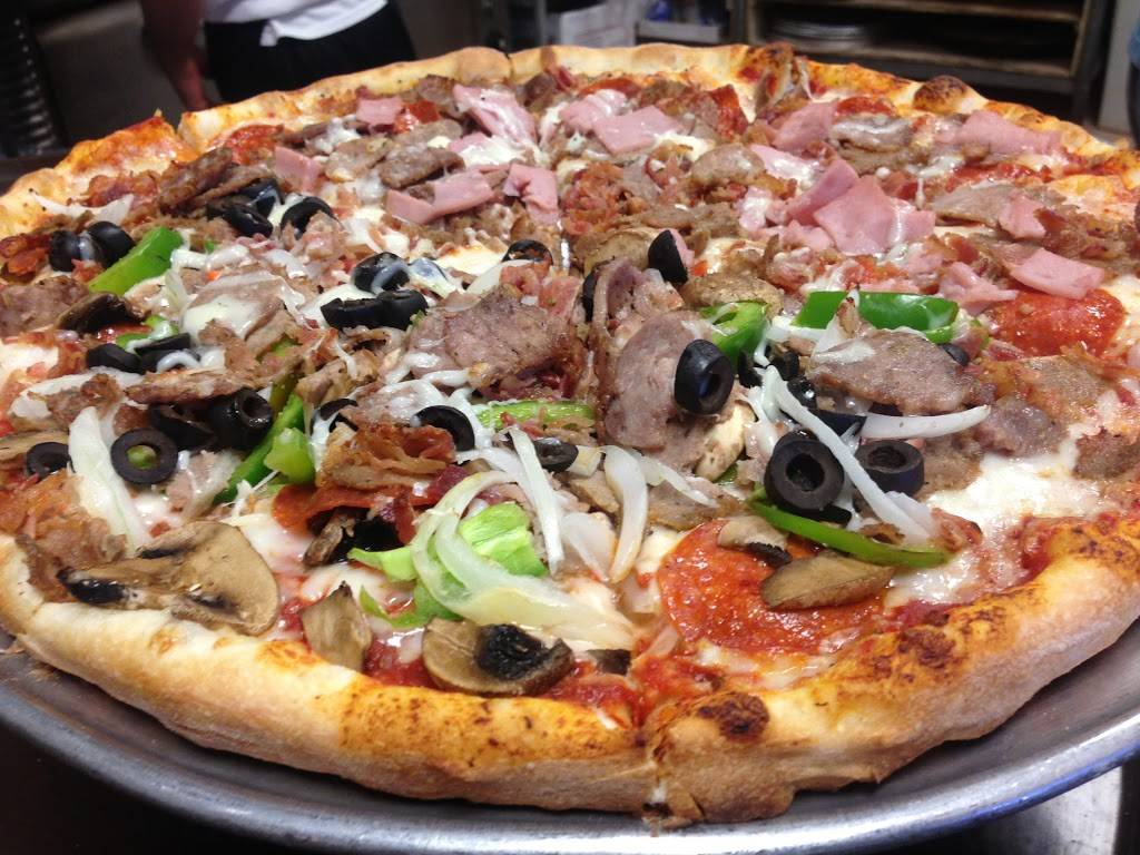Ginos Pizza Italian Restaurant | meal delivery | 43 Alafaya Woods Blvd, Oviedo, FL 32765, USA | 4073661000 OR +1 407-366-1000