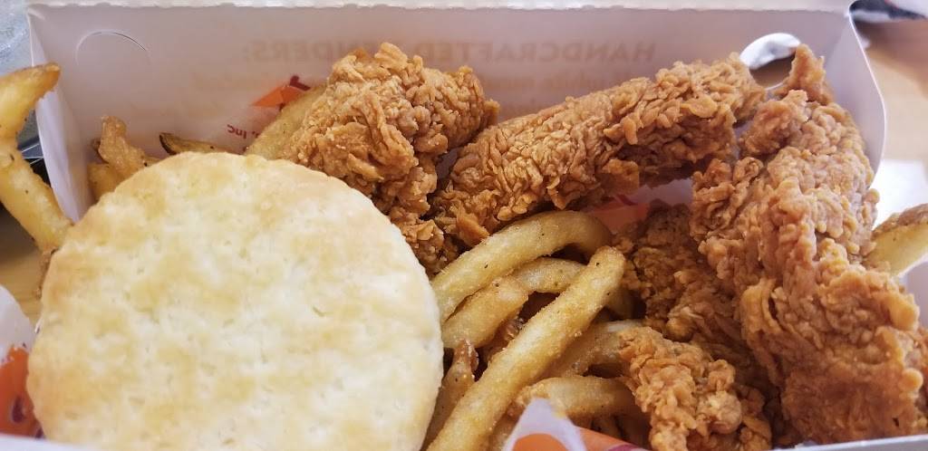 Popeyes Louisiana Kitchen | restaurant | 815 Hutchinson River Pkwy, Bronx, NY 10465, USA | 3472814330 OR +1 347-281-4330